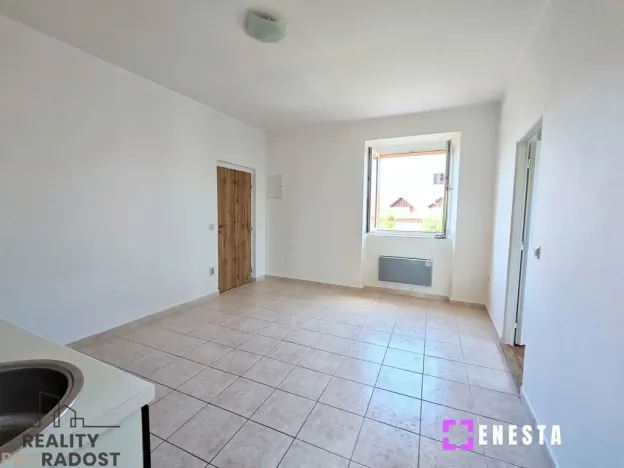 Pronájem bytu 2+kk, Tursko, Ke Statkům, 40 m2
