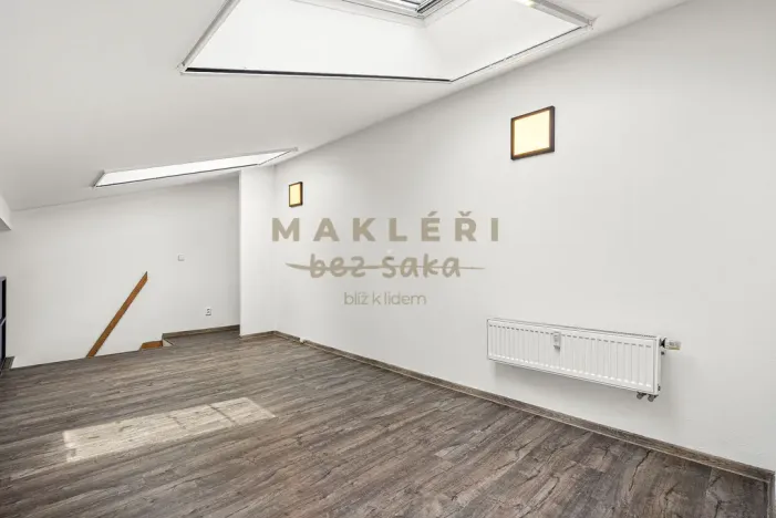 Prodej atypického bytu, Roudnice nad Labem, Okružní, 56 m2