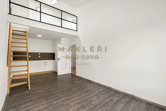 Prodej atypického bytu, Roudnice nad Labem, Okružní, 56 m2