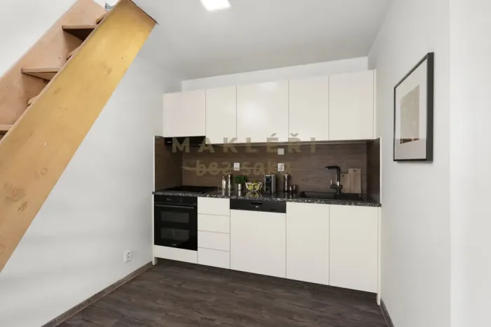 Prodej atypického bytu, Roudnice nad Labem, Okružní, 56 m2
