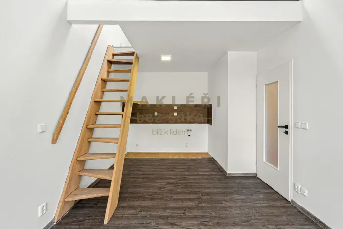 Prodej atypického bytu, Roudnice nad Labem, Okružní, 56 m2