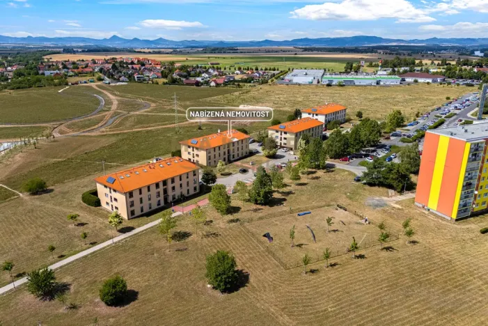 Prodej atypického bytu, Roudnice nad Labem, Okružní, 56 m2