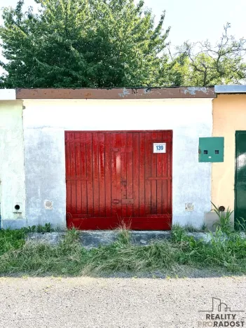 Prodej garáže, Karviná, Svatopluka Čecha, 24 m2
