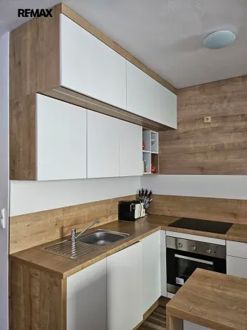 Pronájem bytu 1+kk, Český Těšín, Tovární, 40 m2