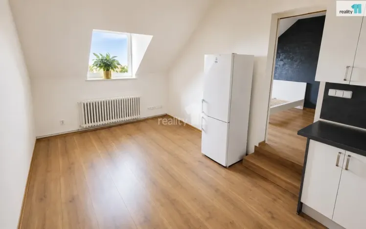 Pronájem bytu 3+kk, Praha - Michle, Jihlavská, 50 m2
