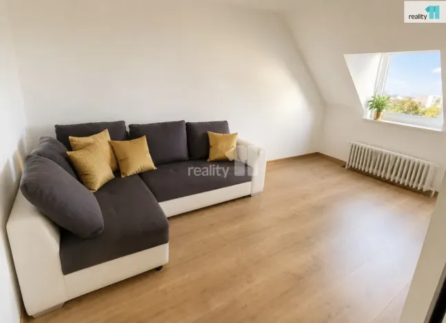 Pronájem bytu 3+kk, Praha - Michle, Jihlavská, 50 m2