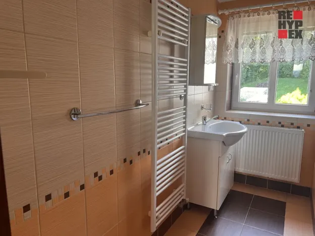 Pronájem bytu 3+1, Liberec - Liberec XXX-Vratislavice nad Nisou, Tyršův vrch, 90 m2