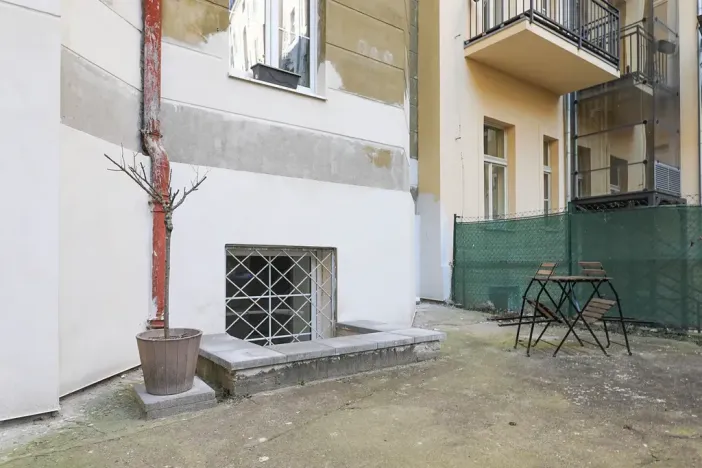 Pronájem bytu 1+kk, Praha - Holešovice, Šimáčkova, 21 m2