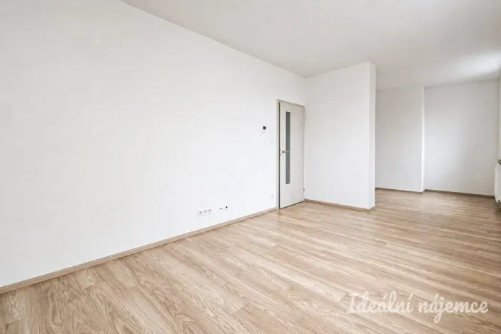Prodej bytu 1+kk, Brno - Žebětín, Přírodní, 32 m2