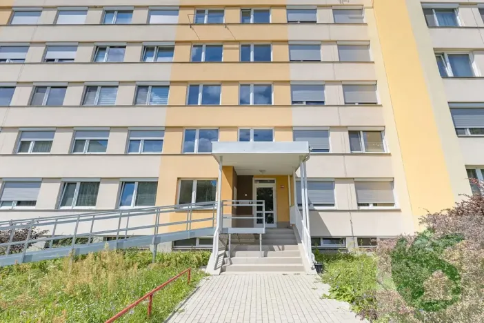 Pronájem bytu 3+kk, Neratovice, 28. října, 74 m2