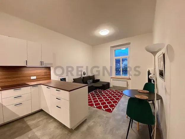 Pronájem bytu 3+kk, Praha, Spojovací, 72 m2