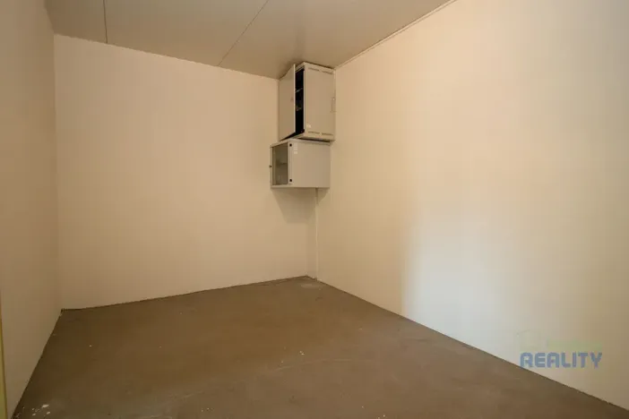 Pronájem výrobních prostor, Brandýs nad Labem-Stará Boleslav, 424 m2