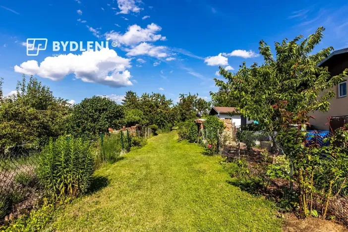 Prodej zahrady, Teplice, 382 m2