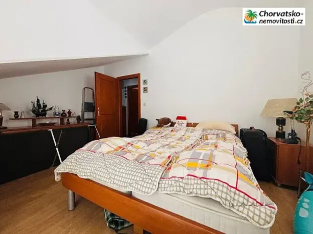 Prodej bytu 3+kk, Novalja, Chorvatsko, 75 m2
