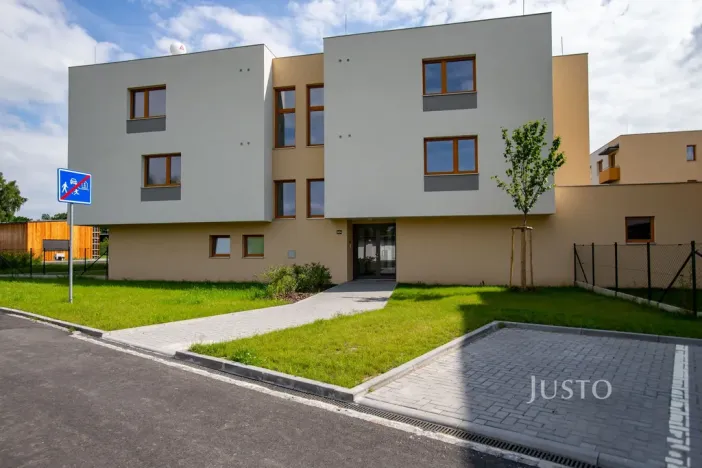 Pronájem bytu 2+kk, Frýdek-Místek - Frýdek, Nové Dvory-Podhůří, 54 m2