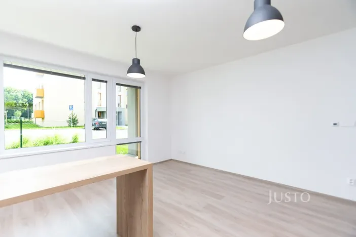 Pronájem bytu 2+kk, Frýdek-Místek - Frýdek, Nové Dvory-Podhůří, 54 m2