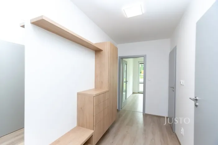 Pronájem bytu 2+kk, Frýdek-Místek - Frýdek, Nové Dvory-Podhůří, 54 m2