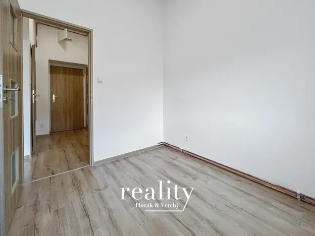 Pronájem bytu 2+kk, Znojmo, Na Rejdišti, 38 m2
