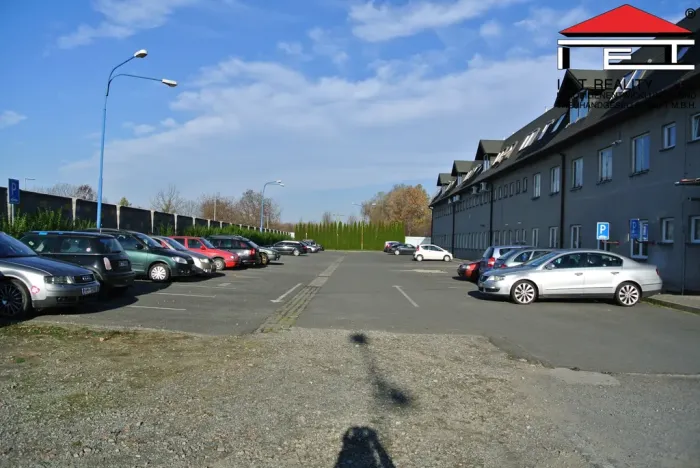 Pronájem výrobních prostor, Ostrava, U Řeky, 880 m2