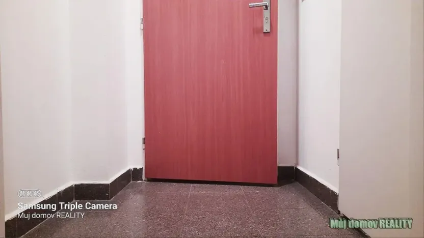 Pronájem bytu 1+kk, Praha - Vysočany, Freyova, 22 m2