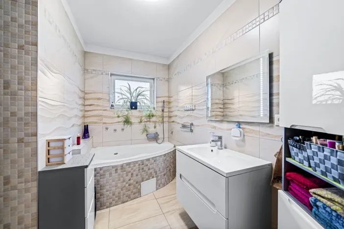 Prodej rodinného domu, Úherce, Východní, 115 m2