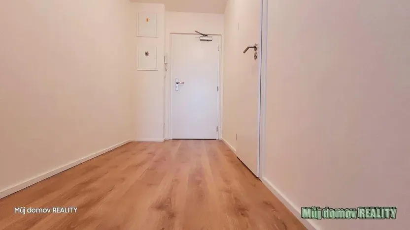 Pronájem bytu 1+kk, Praha - Chodov, Čenětická, 22 m2
