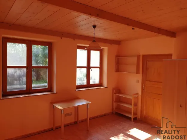 Pronájem bytu 2+kk, Brno - Soběšice, 42 m2