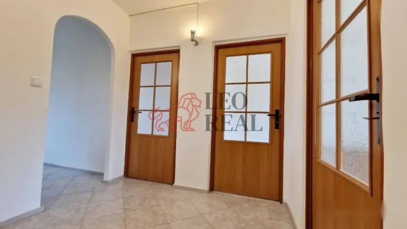 Pronájem bytu 3+1, Veselí nad Moravou, náměstí Míru, 73 m2
