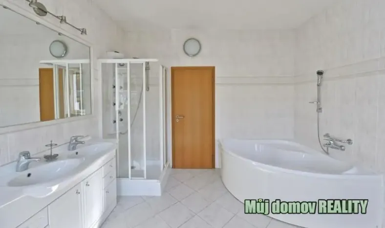Pronájem vily, Praha - Smíchov, Nový Zlíchov, 801 m2