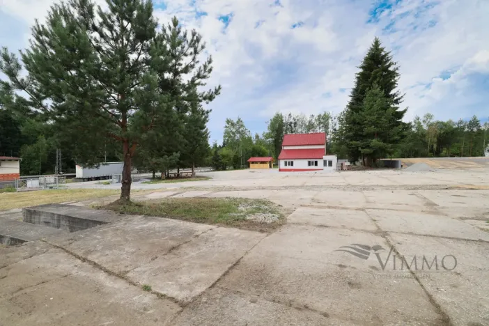 Pronájem skladu, Jílovice, 18100 m2