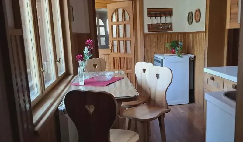 Prodej rodinného domu, Ivaň, 350 m2