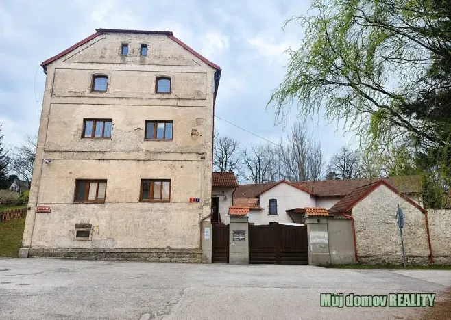 Pronájem vily, Praha - Písnice, 1300 m2
