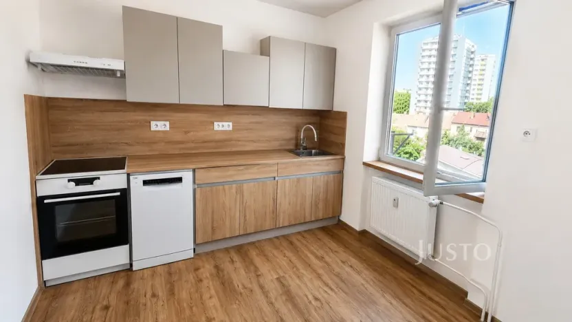 Pronájem bytu 2+1, Písek - Budějovické Předměstí, Šafaříkova, 53 m2