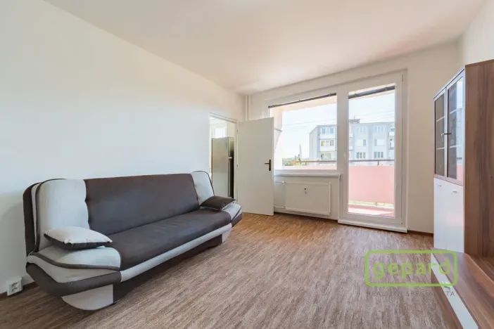 Prodej bytu 1+1, Cheb, Matěje Kopeckého, 36 m2