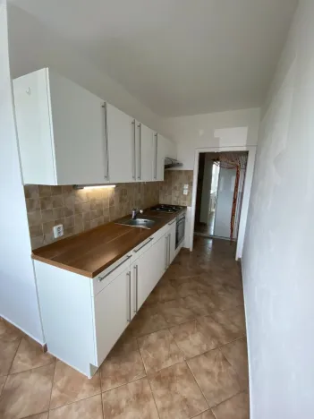 Pronájem bytu 1+1, České Budějovice - České Budějovice 6, Brožíkova, 38 m2