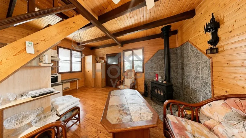 Prodej chalupy, Kněževes, 50 m2