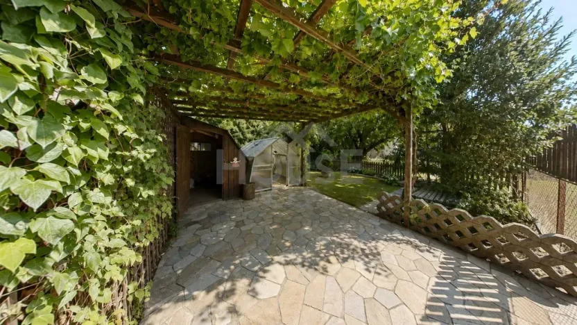 Prodej chalupy, Kněževes, 50 m2