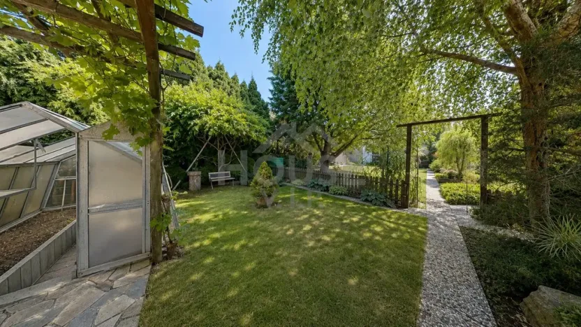 Prodej chalupy, Kněževes, 50 m2