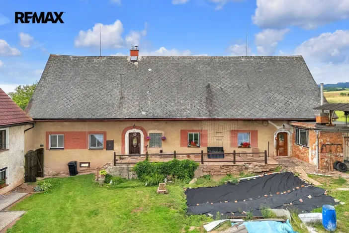 Prodej rodinného domu, Šonov, 237 m2