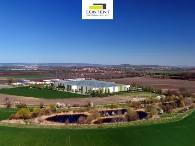 Pronájem skladu, Měnín, 10000 m2