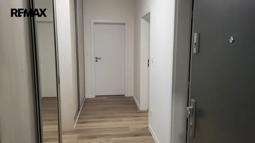 Pronájem bytu 2+kk, Olomouc - Hejčín, Lazecká, 57 m2