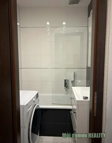 Pronájem bytu 3+1, Praha - Zličín, Tasovská, 72 m2