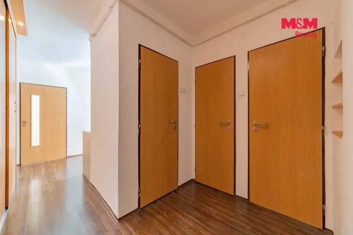 Prodej bytu 2+1, Cheb, Jakubská, 48 m2