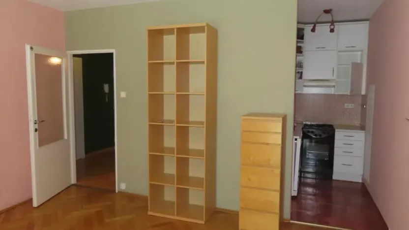 Pronájem bytu 2+kk, Praha - Dejvice, Evropská, 43 m2