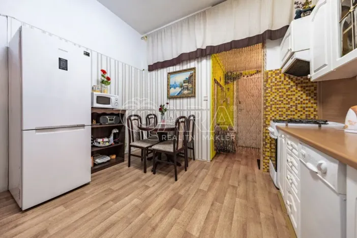 Pronájem bytu 3+1, Praha - Žižkov, Hartigova, 75 m2