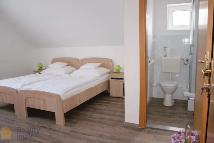 Prodej ubytování, Buk, Kristály utca, 429 m2