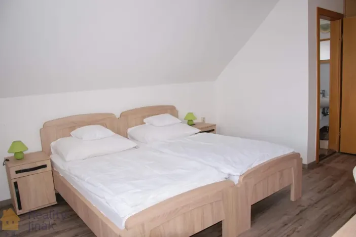 Prodej ubytování, Buk, Kristály utca, 429 m2