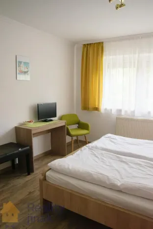 Prodej ubytování, Buk, Kristály utca, 429 m2