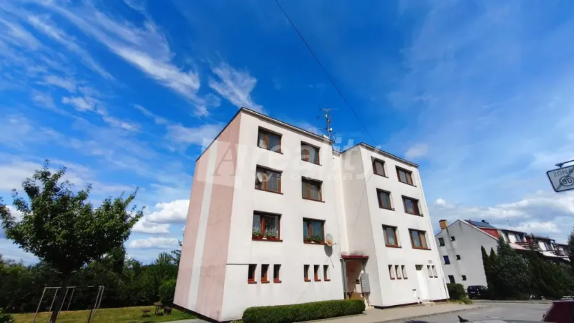 Pronájem bytu 3+1, Náměšť nad Oslavou, Zborovská, 59 m2