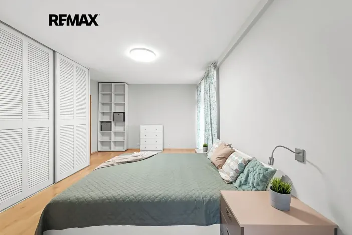 Pronájem bytu 3+kk, Praha - Strašnice, Vinohradská, 96 m2